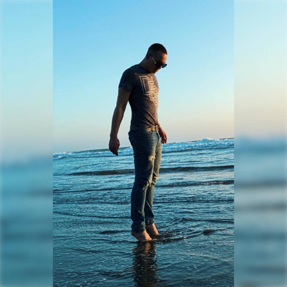 Meet your Posher, Garrett